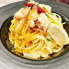 タコとセロリのからすみパスタ