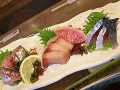 青魚三点盛り～アジ・ブリ・〆サバ～