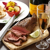 本格シュラスコや炙り肉寿司が食べ放題!さらに豊富なドリンクの飲み放題付きで満足度◎。お腹も心も満たされる人気プランです。