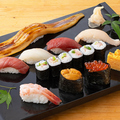 料理メニュー写真&nbsp;ネタがちがう 特上寿司(握り八貫・巻き寿司・つまみ玉子)