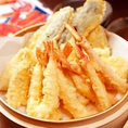 【食べ放題メニュー豊富】蟹以外のメニューにもこだわっています。揚げたてサクサクの天ぷらは当店人気メニュー！
