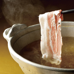 コースで食べれる、飛騨豚に特選牛タンのしゃぶしゃぶも抜群に美味！！