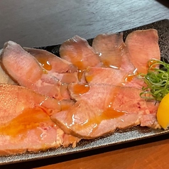 牛タン刺し(80g)