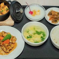 11時～15時の間にランチをご用意してます。