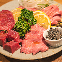 大衆焼肉酒場 たつぼー 本店の特集写真