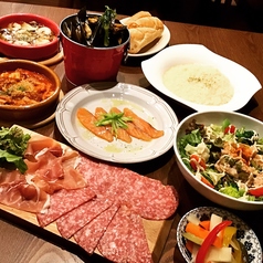 Dining&Cocktail LUCKY STAR BARのおすすめポイント1