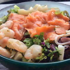 SEAFOOD　SALAD