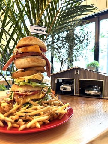 American cafe DENVERS