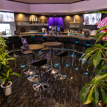 DINING BAR LBの雰囲気1
