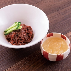 【麺類】ピリ辛ピビン麺