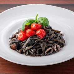 　イカ墨のネロ・ディ・セピア【お好みのパスタを選べます】
