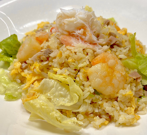 和・洋・中の各シェフが腕を振るい大好評です。