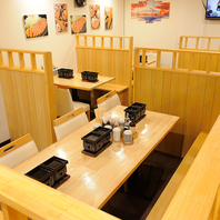 みんなで楽しく賑やかな食事で心温まる時間を提供♪