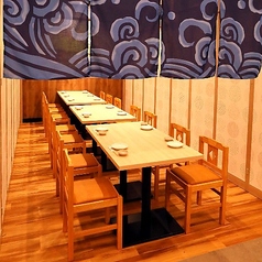 海鮮居酒屋 魚鮮水産 アイスタ新山口店の雰囲気1