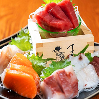 居酒屋で本格的なお寿司盛り合わせや海鮮の盛り合わせ！