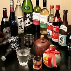 料理を引き立てるお酒の数々♪