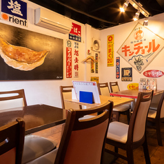 餃子酒場チャオズ 岡山駅西口店の雰囲気1