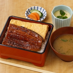 鰻と出汁巻きのうな玉重