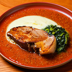 ポーク肩ロースステーキ　ハニーマスタードグレイビーソース　