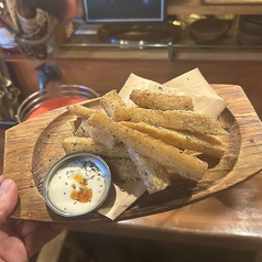 長芋フライ（チーズソースで）