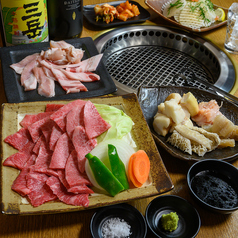 伝統の秘伝タレとご飯おかわり自由