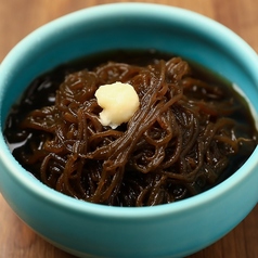 沖縄シャキシャキもずく酢/自家製もずくキムチ