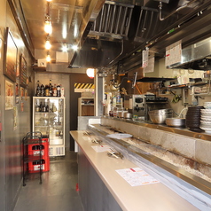 1階フロアは立ち飲みでサクっと♪