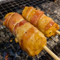 さつま揚げのベーコン巻き串