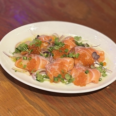 サーモンといくらのカルパッチョ
