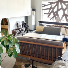 4～5名様用のソファ席