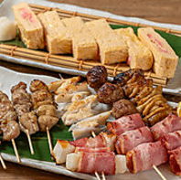 焼き立てふわふわのだし巻き！店内仕込みの焼き鶏！