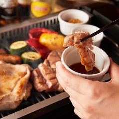 貸切だから安心！肉料理とお酒を楽しめるダイニングバ！