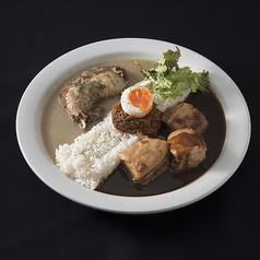 あいがけ チキンレッグ&豚角煮カレー