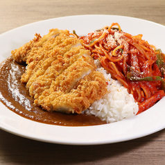 豚カツカレー×横濱ナポリタン
