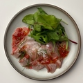 料理メニュー写真&nbsp;鮮魚のカルパッチョ　木苺のヴィネグレットソース