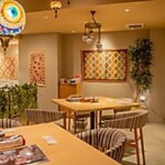 現地から食器や装飾を仕入れ、味、雰囲気ともに本場を忠実に再現。雰囲気からお愉しみいただけます◎ごゆっくりとおくつろぎいただけるようご案内いたします♪素敵なお時間を当店でお過ごしください！皆様のご来店を心よりお待ちしております。