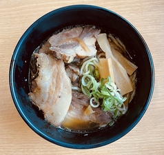 チキンの旨味をきかせたあっさり醤油ラーメン