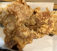 鶏モモ肉の唐揚げ