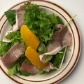 料理メニュー写真&nbsp;オレンジと生ハムのハニーマスタードサラダ