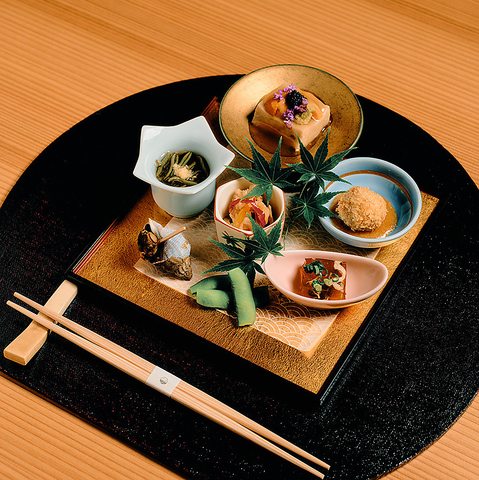 板長目利きの旬のお魚、お野菜、お肉、お米を五感で味わう至福のひととき