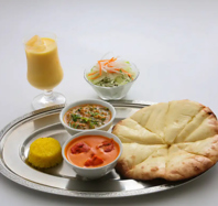 インド人シェフが腕を振るう本格北インド料理を堪能！