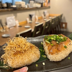 炭火焼きおにぎり(牡蠣醤油、みそ)