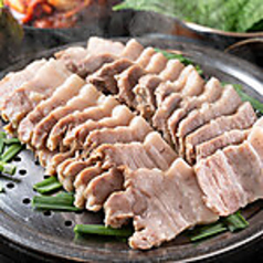 スープから手作り！サウィ食堂こだわりの「ポッサム」の写真
