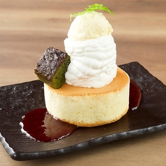 厚切りスフレパンケーキ