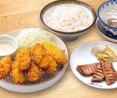 カキフライ【７個】と牛たん焼定食
