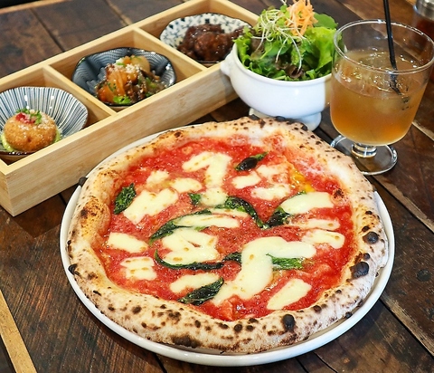 【ランチ&夜コース有】八潮で数少ない窯焼きピザと本格イタリアンが堪能できるお店！