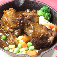 幻の日本酒や厳選焼酎のお供◎シェフおすすめ絶品肉料理