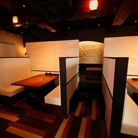 騒がしさから離れ、ゆったりと味わうひとときを…