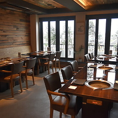 3階席全てを貸し切って、最大22名様までゆったりとご利用いただけます。ランチタイムのご利用も可能ですので、パーティーやイベントなど、様々なシーンでご活用ください。