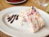 誕生日や記念日にはメッセージプレートも◎